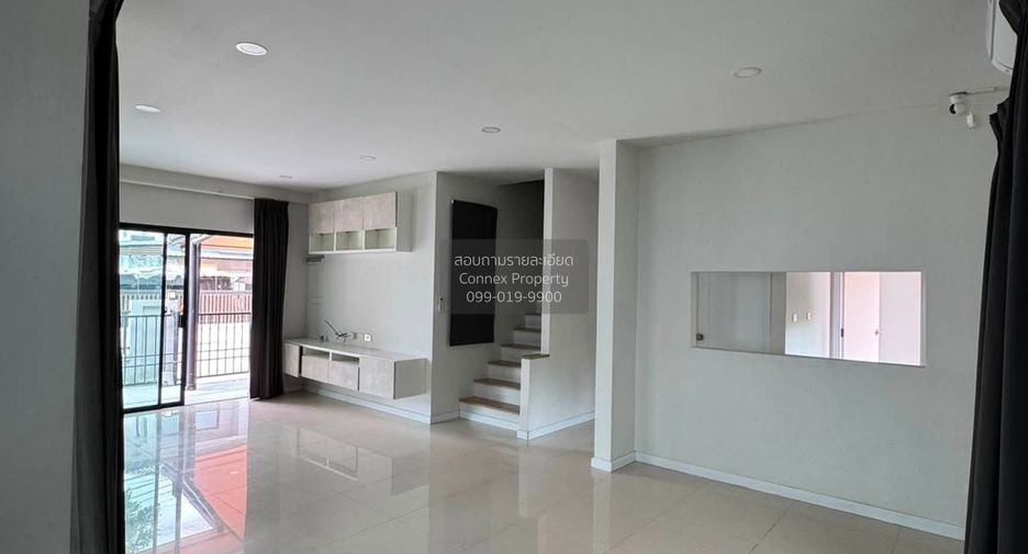 Casa en venta de 3 habitaciones en Bang Bo, Samut Prakan