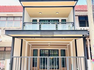 出售 3 卧室 联排别墅 在 Bang Yai, Nonthaburi