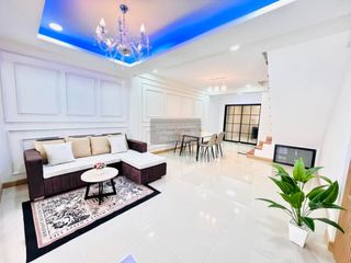 出售 3 卧室 联排别墅 在 Bang Yai, Nonthaburi