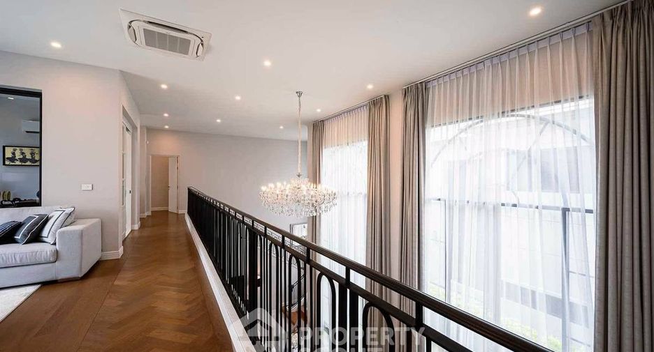 Casa en venta de 4 habitaciones en Bang Kapi, Bangkok