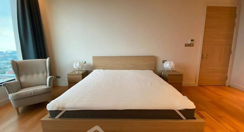 For rent そして for sale 2 ベッドルーム condo in Pathum Wan, Bangkok