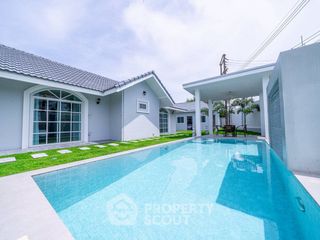 À vendre 4 chambres villa à Bang Lamung, Chonburi