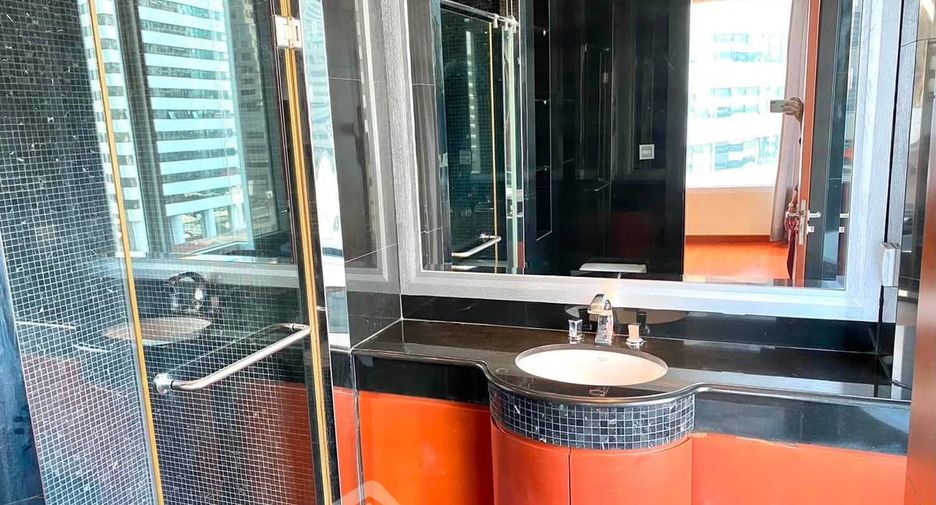 For rent 2 bedrooms condo in Sathon, Bangkok