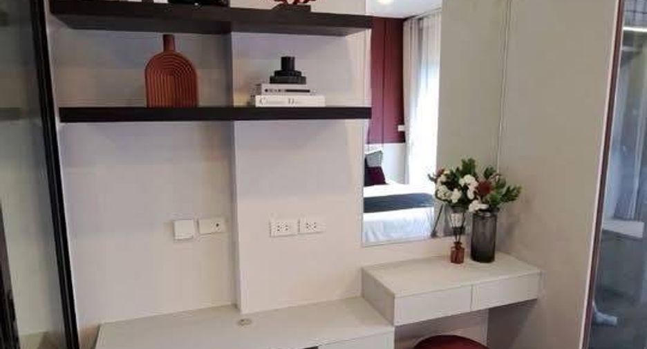 Condo en alquiler de 1 habitaciones en Huai Khwang, Bangkok