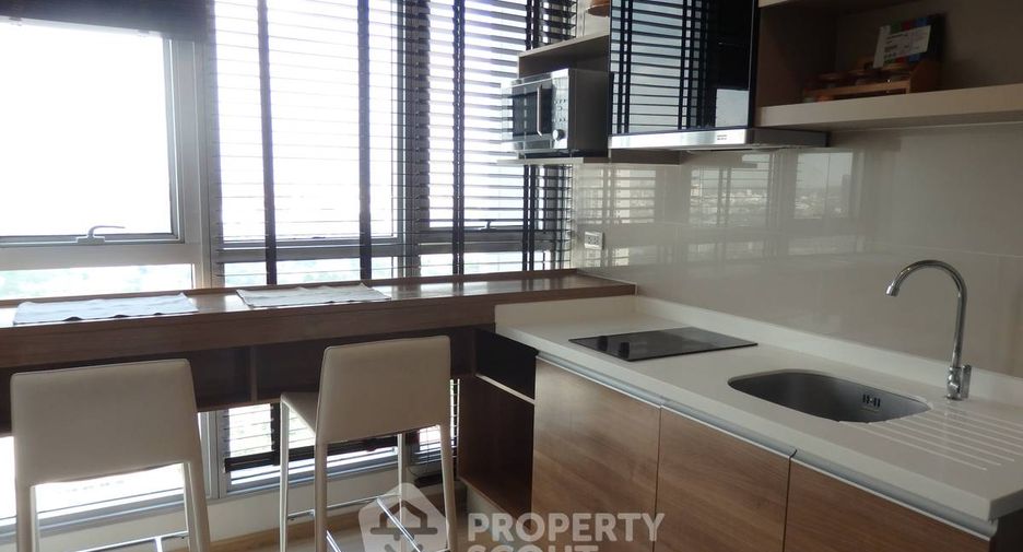 For rent 1 Beds condo in Phra Khanong, Bangkok