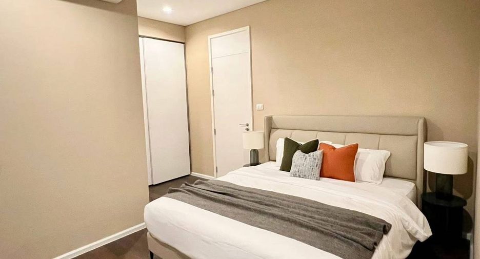 For rent 2 bedrooms condo in Chatuchak, Bangkok