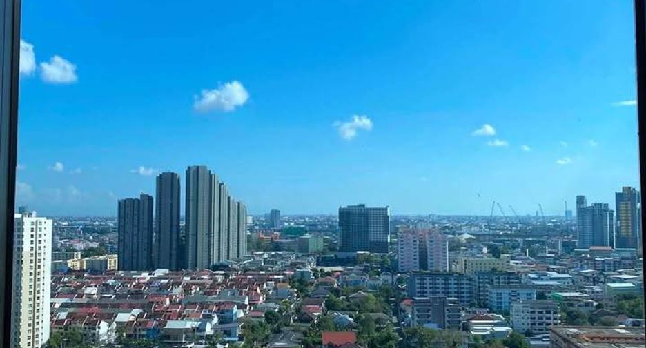 À louer 2 chambres condo à Bang Na, Bangkok