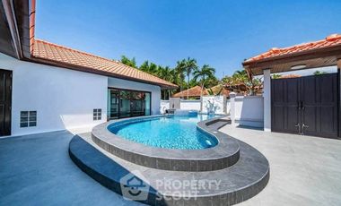 Haus zur Miete mit 4 Zimmer in Huay Yai, Pattaya