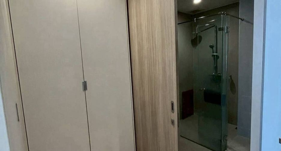 For rent 2 ベッドルーム condo in Pathum Wan, Bangkok