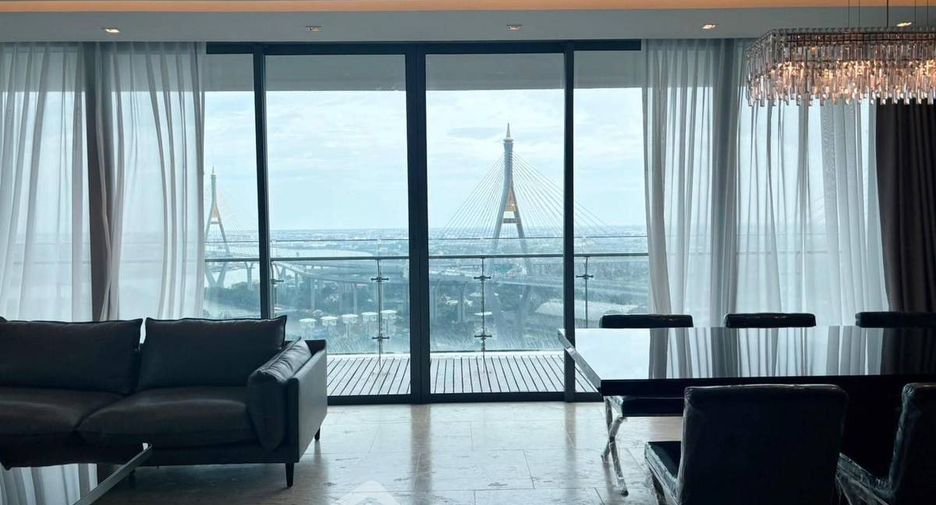 For rent 3 bedrooms condo in Yan Nawa, Bangkok