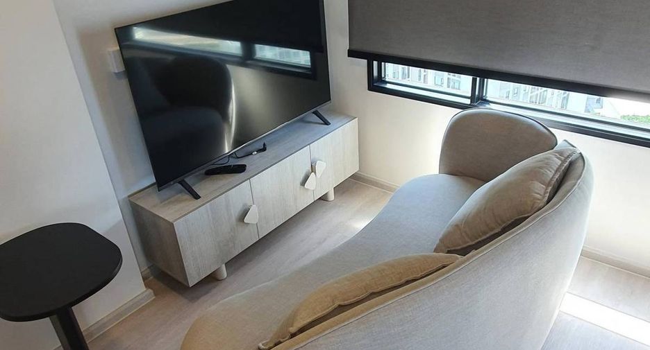 Wohnung zur Miete mit 1 Zimmer in Huai Khwang, Bangkok