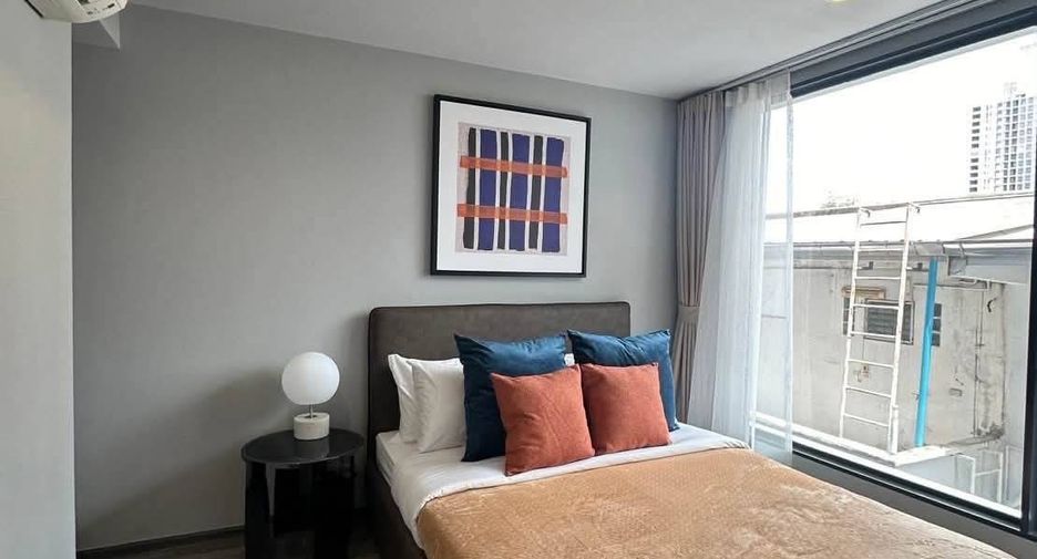 For rent 1 bed condo in Khlong Toei, Bangkok