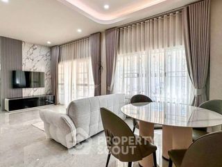 For rent 3 bedrooms villa in Bang Lamung, Chonburi