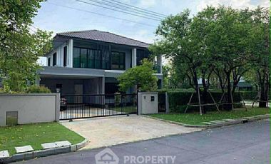 For rent 4 bedrooms house in Bang Phli, Samut Prakan