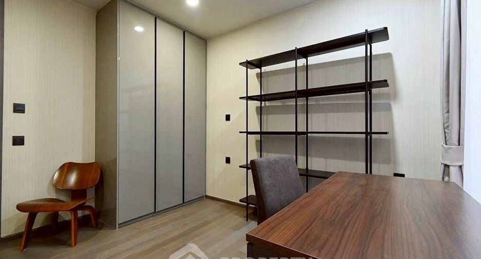 Wohnung zur Miete mit 2 Zimmer in Pathum Wan, Bangkok