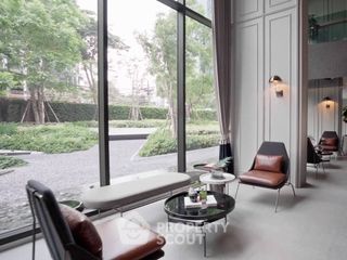 Wohnung zur Miete mit 1 Zimmer in Bang Rak, Bangkok