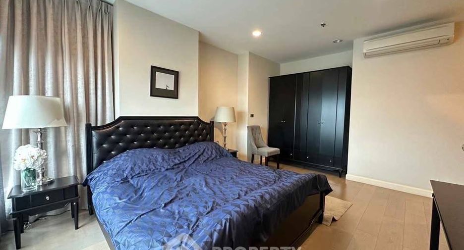 For rent 2 bedrooms condo in Khlong Toei, Bangkok