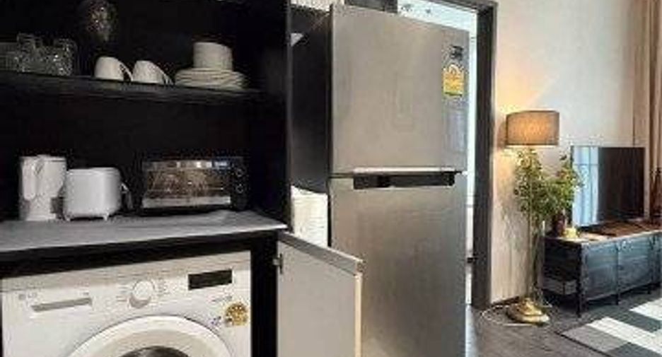 For rent 1 bed condo in Khlong Toei, Bangkok