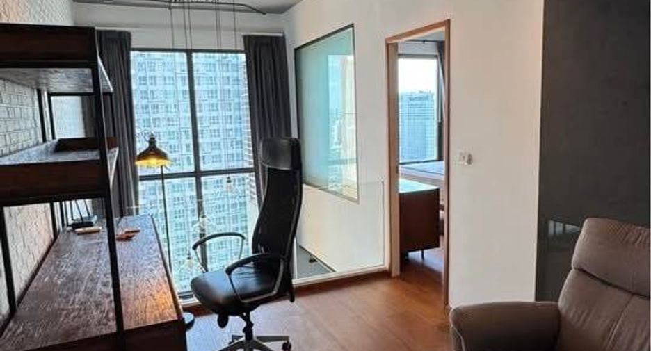 Condo en alquiler de 1 habitaciones en Watthana, Bangkok