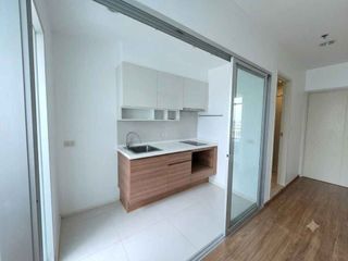 Condo en venta de 2 habitaciones en Yan Nawa, Bangkok