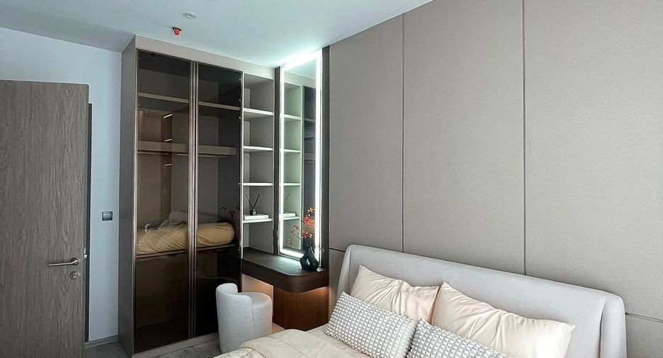 For rent 1 bed condo in Watthana, Bangkok