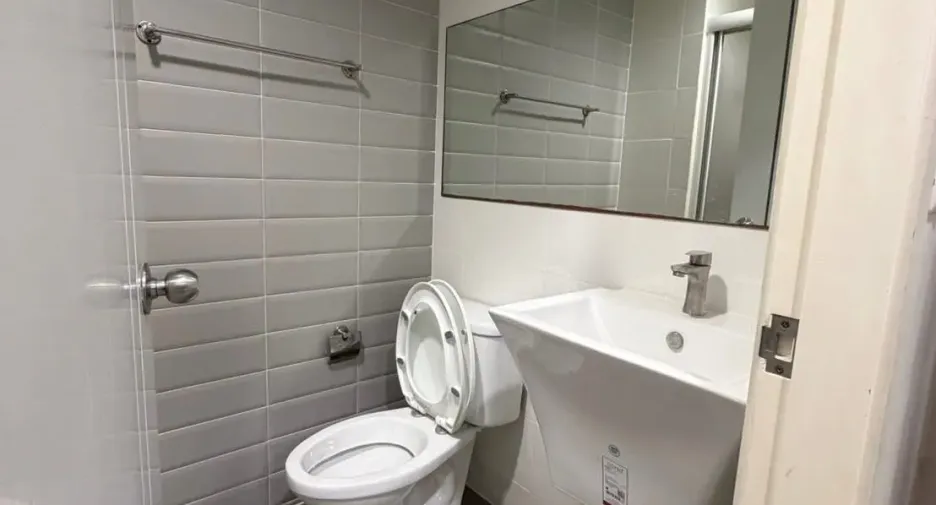 For rent 1 Beds condo in Khlong Toei, Bangkok