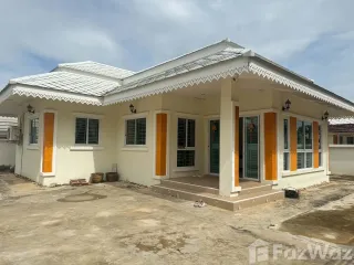 Casa en venta y en alquiler de 3 habitaciones en Pran Buri, Prachuap Khiri Khan