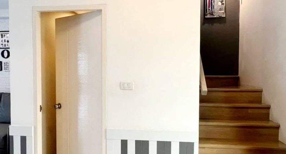For rent 2 bedrooms townhouse in Bang Phli, Samut Prakan