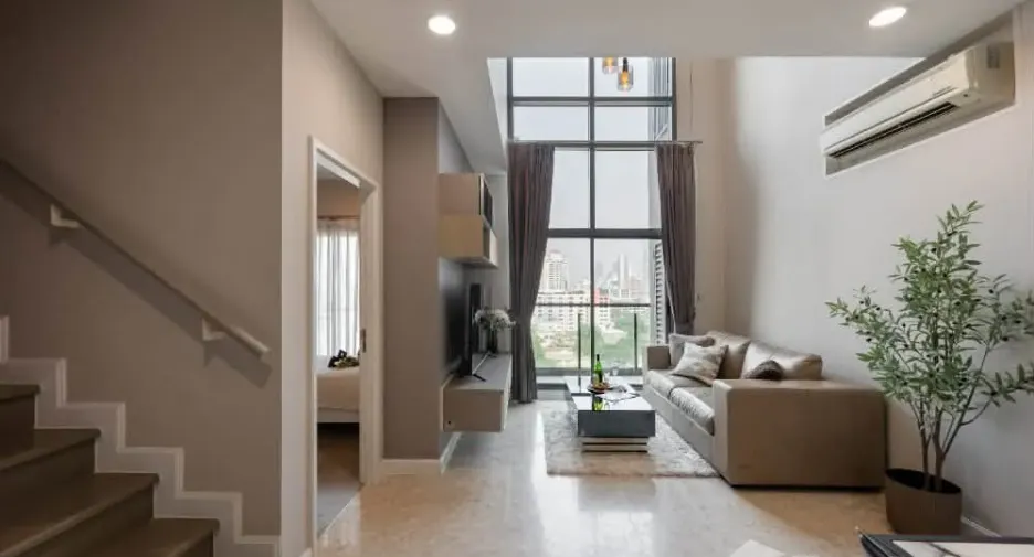 For rent 2 bedrooms condo in Khlong Toei, Bangkok