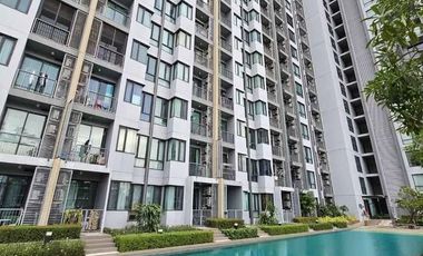 For rent 2 bedrooms condo in Phra Khanong, Bangkok