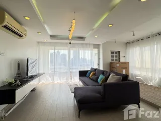 出租 3 卧室 公寓 在 Huai Khwang, 曼谷