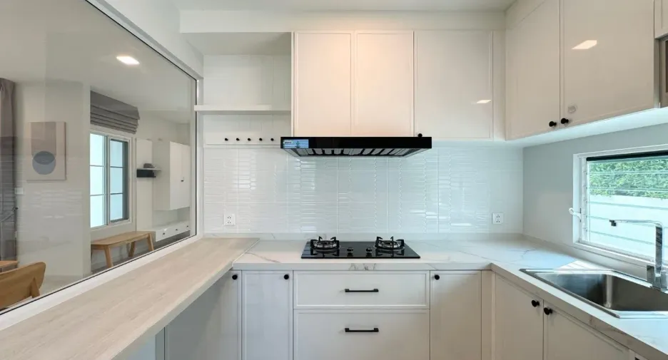 For rent 4 bedrooms house in Bang Phli, Samut Prakan