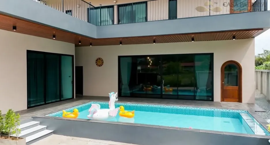 For sale 4 bedrooms villa in Bang Lamung, Chonburi