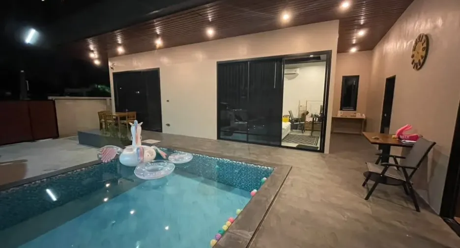 For sale 4 bedrooms villa in Bang Lamung, Chonburi