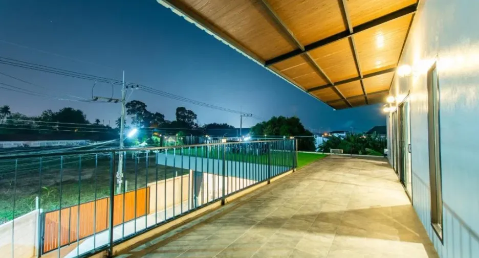 For sale 4 bedrooms villa in Bang Lamung, Chonburi