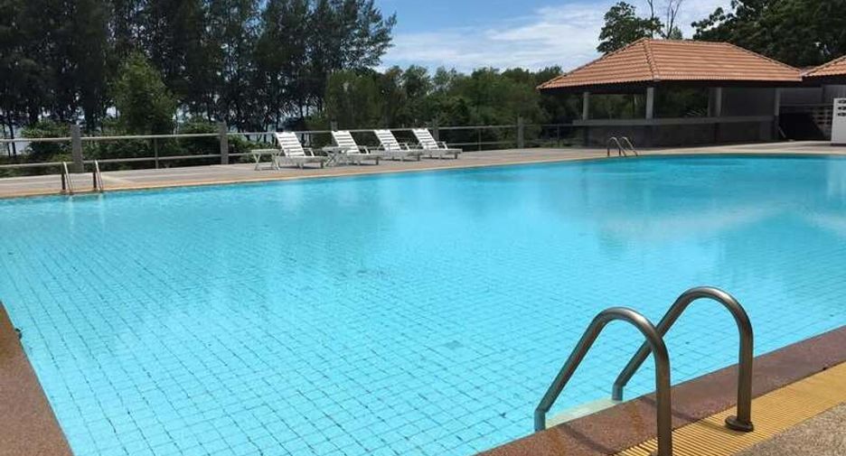 Condo en venta de 3 habitaciones en Na Jomtien, Pattaya