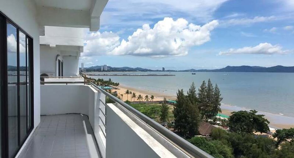 Condo en venta de 3 habitaciones en Na Jomtien, Pattaya