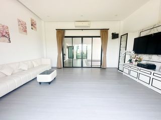 For rent 4 bedrooms villa in Hua Hin, Prachuap Khiri Khan