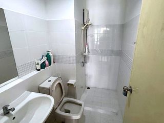 For rent 1 bed condo in Khlong San, Bangkok