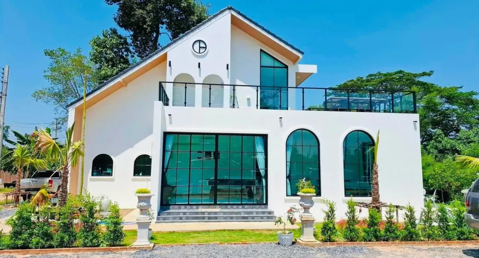 For sale 11 bedrooms hotel in Tha Yang, Phetchaburi