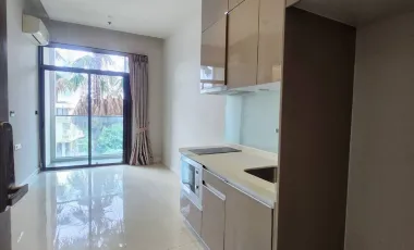 For rent 2 ベッドルーム condo in Phra Khanong, Bangkok