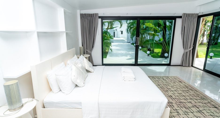 For sale and for rent 5 bedrooms villa in Thalang, Phuket