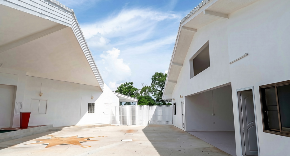 For rent 5 ベッドルーム villa in Thalang, Phuket