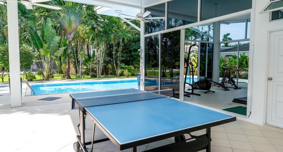 For rent 5 ベッドルーム villa in Thalang, Phuket