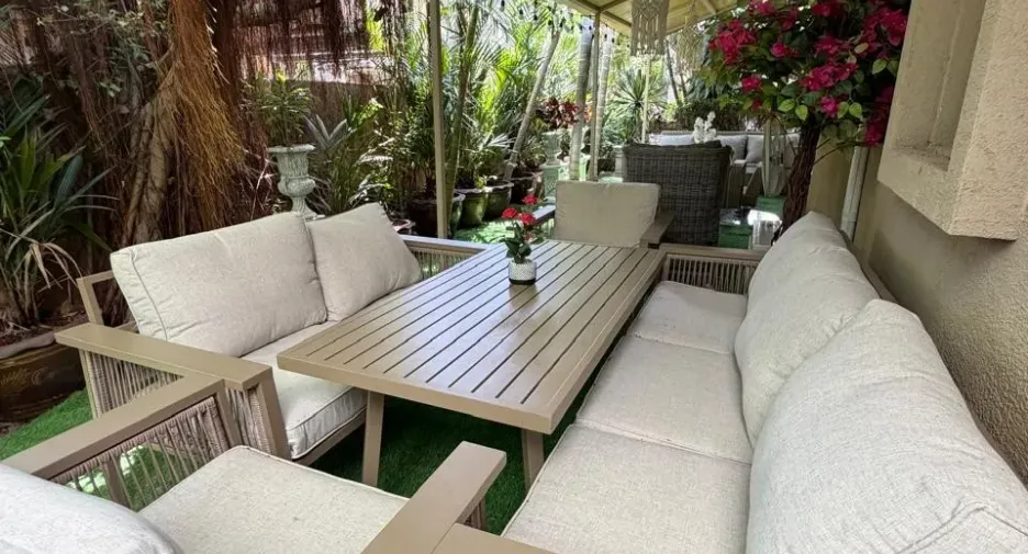 For sale 4 ベッドルーム villa in Bang Lamung, Chonburi