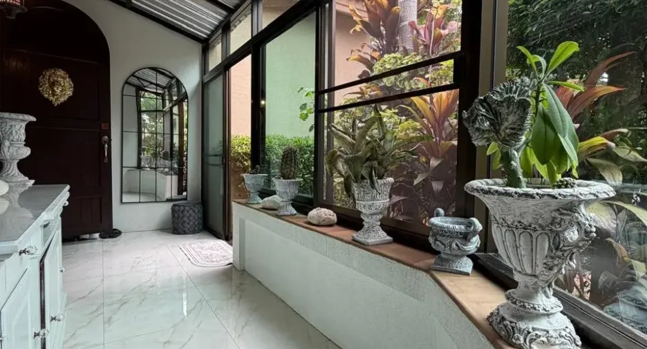 For sale 4 ベッドルーム villa in Bang Lamung, Chonburi