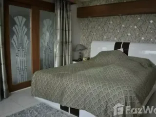For rent 2 bedrooms condo in Bang Phlat, Bangkok
