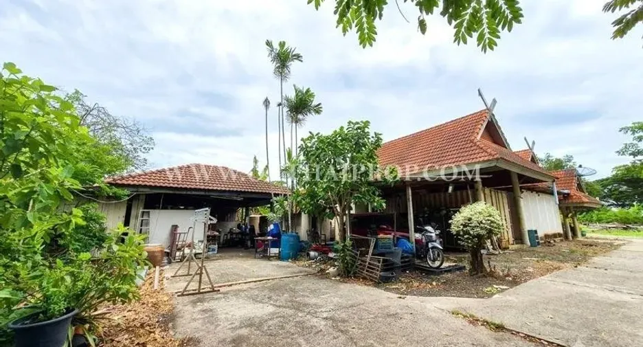 Terreno en venta en Khlong Luang, Pathum Thani