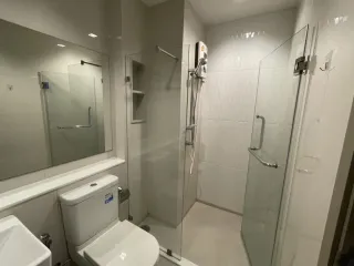 Wohnung zum Kauf mit 1 Zimmer in Huai Khwang, Bangkok