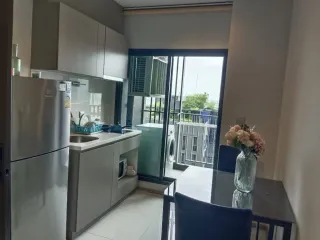 Wohnung zum Kauf mit 1 Zimmer in Huai Khwang, Bangkok